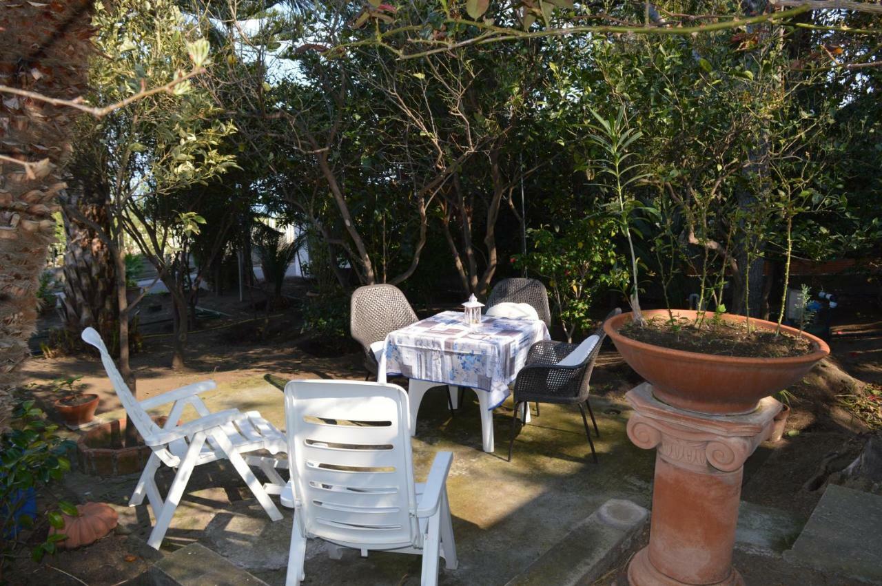 B&B Il Giardino Segreto Stromboli Exterior foto