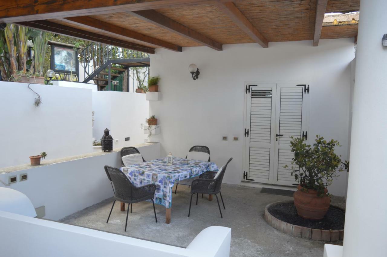 B&B Il Giardino Segreto Stromboli Exterior foto